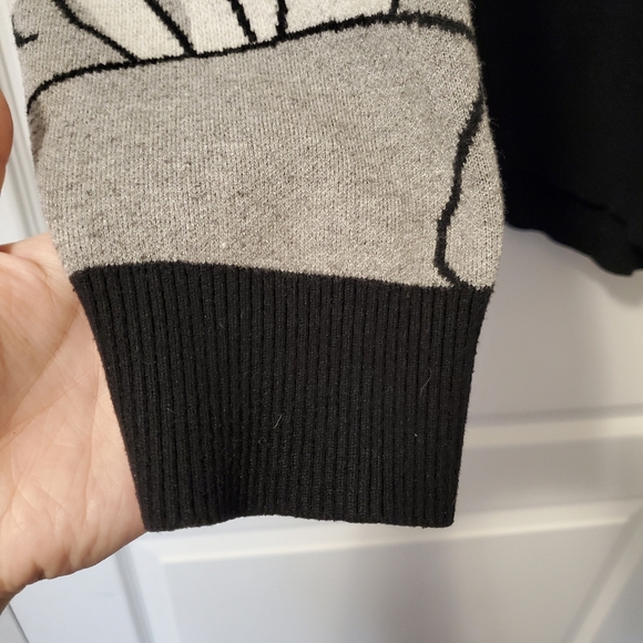 Death Note Anime Sweatshirt (Size M) - Picture 11 of 16